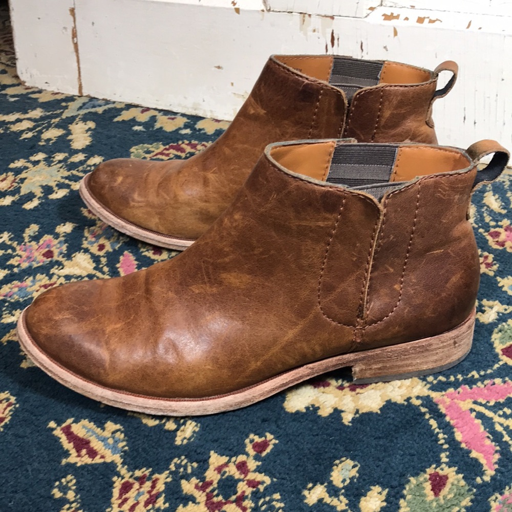 🍄 Kork-Ease Velma Brown Leather Bootie - Picture 9 of 16
